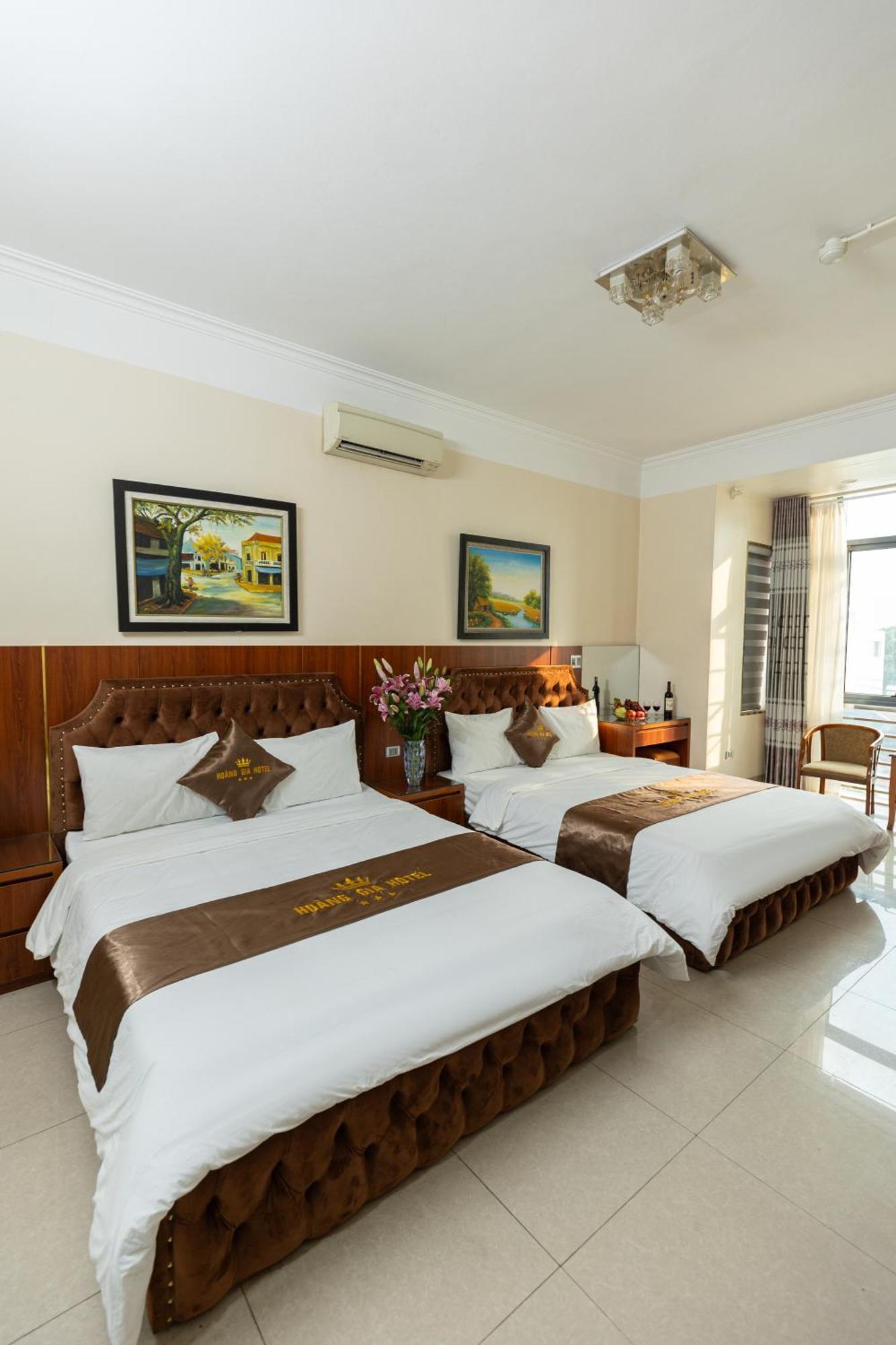 Hoang Gia Hotel Dong Anh Exterior photo