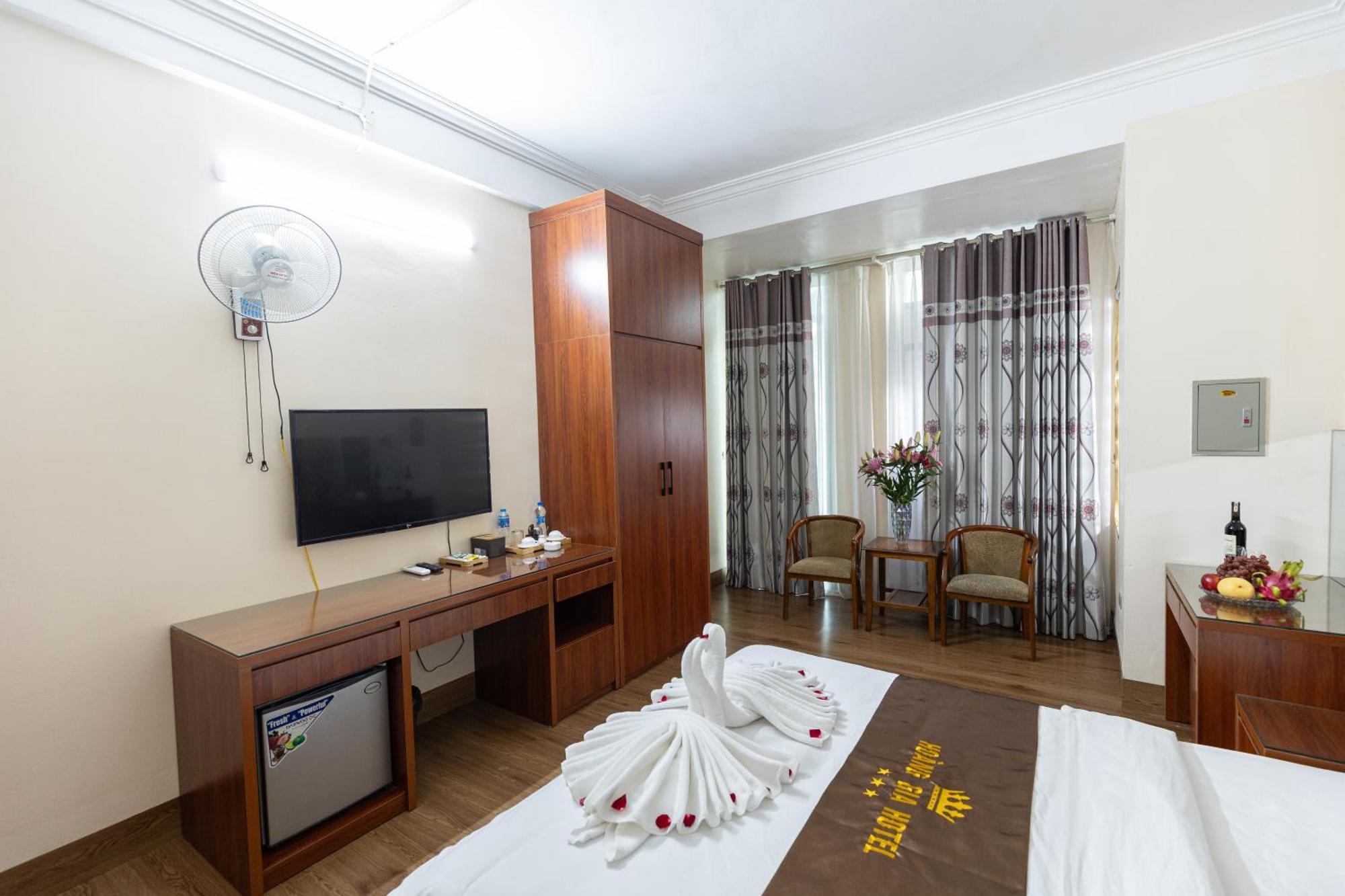 Hoang Gia Hotel Dong Anh Exterior photo