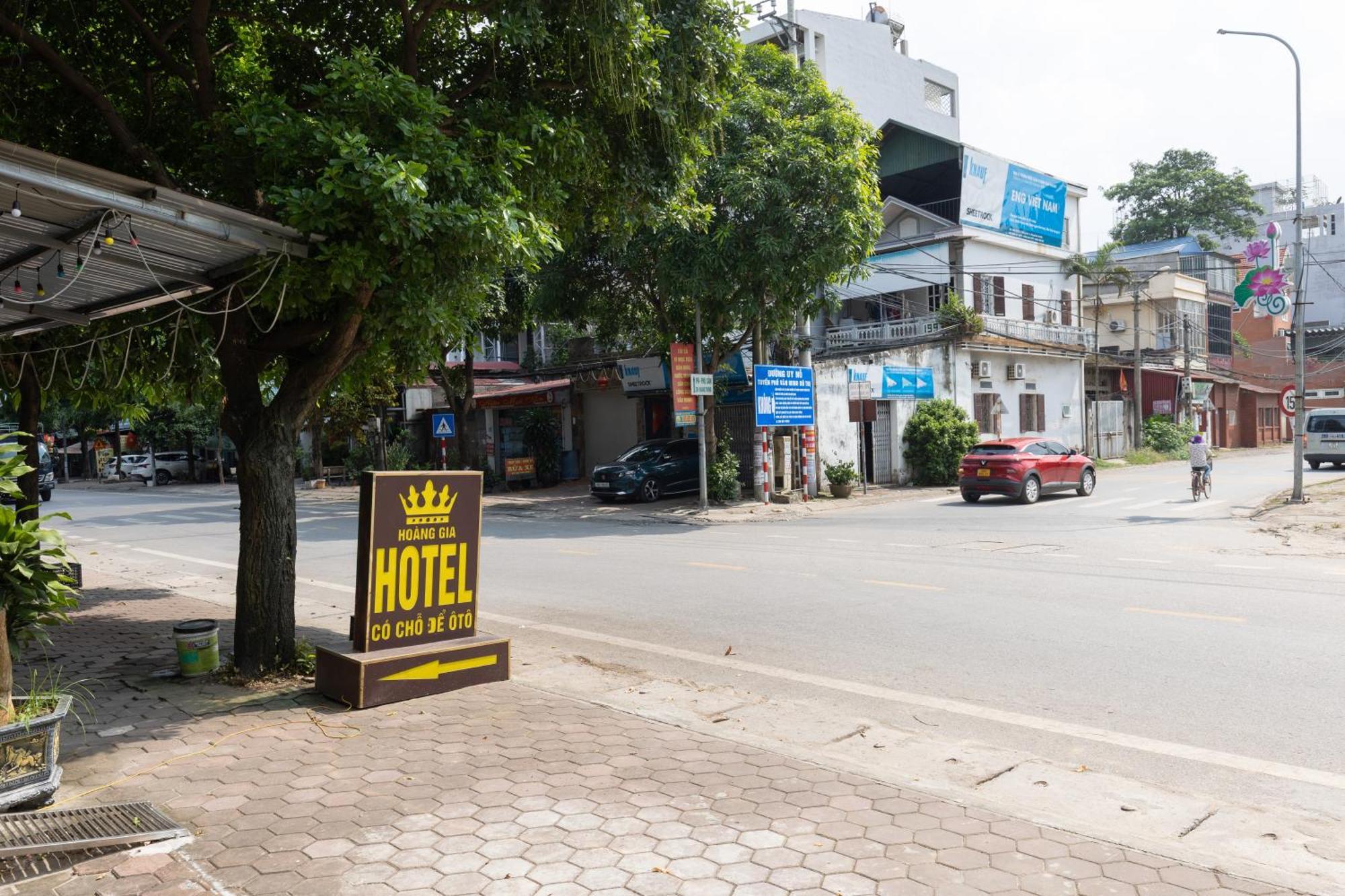 Hoang Gia Hotel Dong Anh Exterior photo